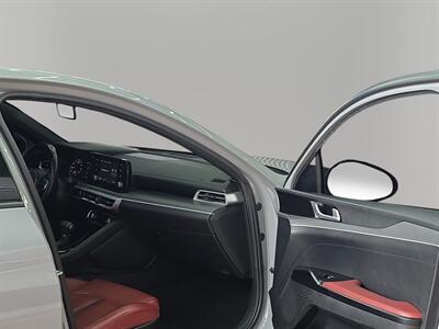 2021 Kia K5 GT-Line   - Photo 24 - Lennox, CA 90304