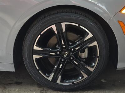 2021 Kia K5 GT-Line   - Photo 31 - Lennox, CA 90304