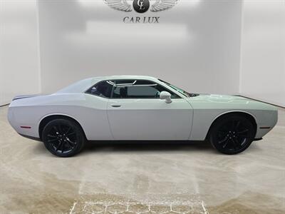 2016 Dodge Challenger R/T  BLACKTOP - Photo 6 - Lennox, CA 90304