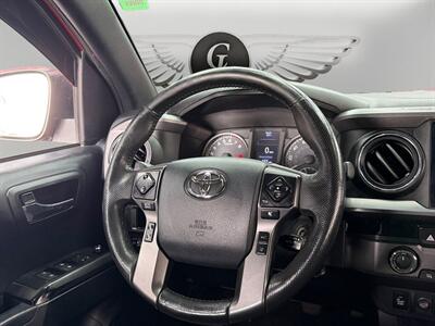 2018 Toyota Tacoma TRD Off-Road V6   - Photo 12 - Lennox, CA 90304