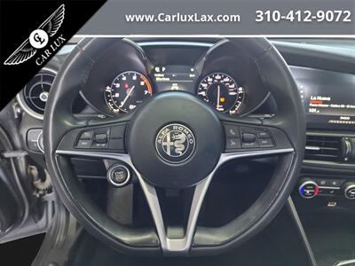 2018 Alfa Romeo Giulia   - Photo 9 - Lennox, CA 90304