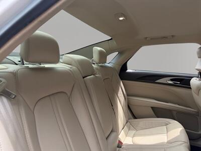 2017 Lincoln MKZ/Zephyr Reserve   - Photo 17 - Lennox, CA 90304