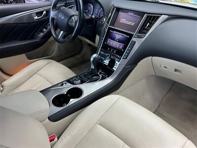 2015 INFINITI Q50 Hybrid Premium - Photo 18 - Lennox, CA 90304