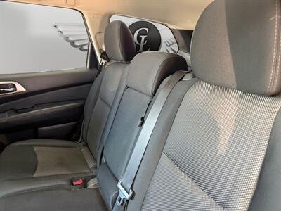 2018 Nissan Pathfinder S - Photo 13 - Lennox, CA 90304