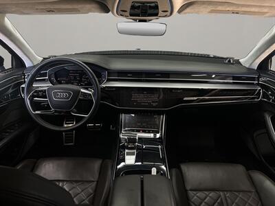 2020 Audi S8 4.0T quattro   - Photo 18 - Lennox, CA 90304