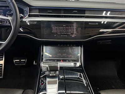 2020 Audi S8 4.0T quattro   - Photo 14 - Lennox, CA 90304
