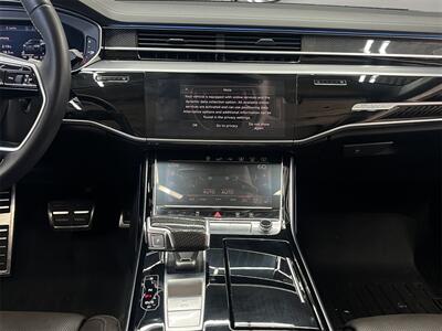 2020 Audi S8 4.0T quattro - Photo 9 - Lennox, CA 90304