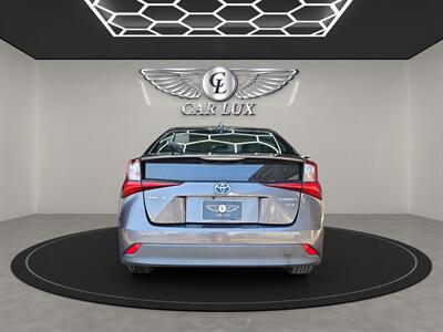 2021 Toyota Prius XLE   - Photo 6 - Lennox, CA 90304