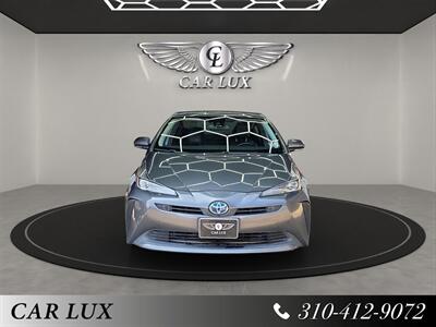 2021 Toyota Prius XLE   - Photo 2 - Lennox, CA 90304