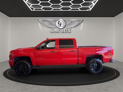 2018 Chevrolet Silverado 1500 Custom   - Photo 15 - Lennox, CA 90304