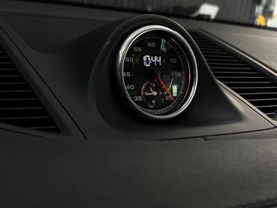 2015 Porsche Macan Turbo   - Photo 27 - Lennox, CA 90304