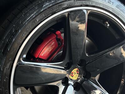 2015 Porsche Macan Turbo   - Photo 24 - Lennox, CA 90304