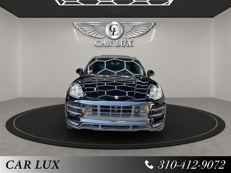 2015 Porsche Macan Turbo  