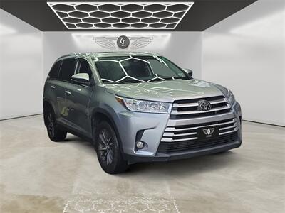 2019 Toyota Highlander XLE   - Photo 7 - Lennox, CA 90304