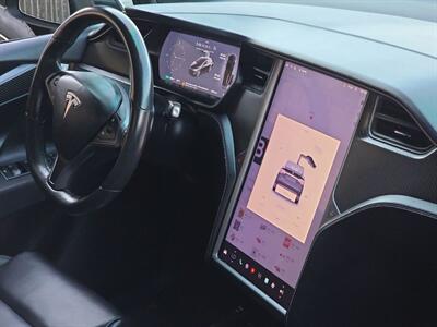 2021 Tesla Model X Performance   - Photo 19 - Lennox, CA 90304