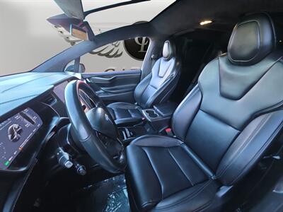 2021 Tesla Model X Performance   - Photo 10 - Lennox, CA 90304