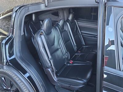 2021 Tesla Model X Performance   - Photo 18 - Lennox, CA 90304