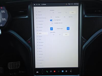 2021 Tesla Model X Performance   - Photo 28 - Lennox, CA 90304