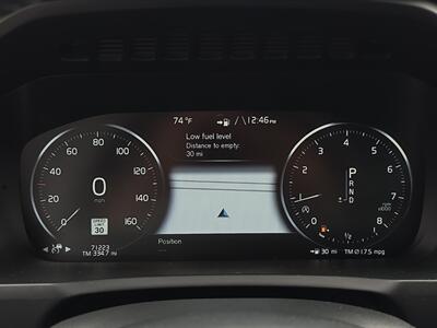 2016 Volvo XC90 T6 Momentum   - Photo 11 - Lennox, CA 90304
