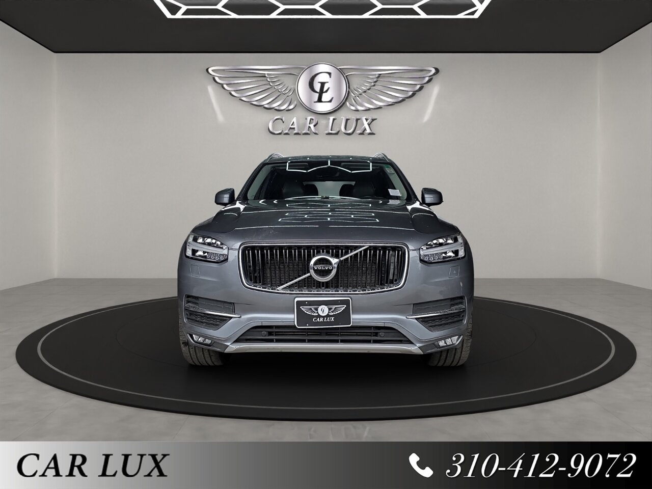 2016 Volvo XC90 T6 Momentum photo 2