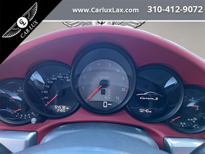 2015 Porsche 911 Carrera S   - Photo 12 - Lennox, CA 90304