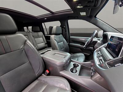 2021 Chevrolet Suburban RST   - Photo 16 - Lennox, CA 90304