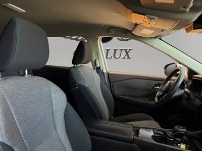 2023 Nissan Rogue SV - Photo 13 - Lennox, CA 90304