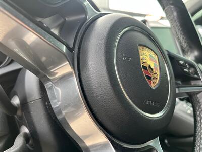 2017 Porsche Cayenne Platinum Edition   - Photo 20 - Lennox, CA 90304