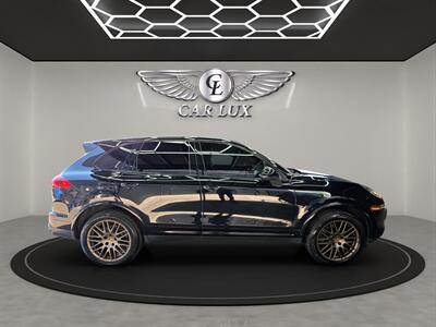 2017 Porsche Cayenne Platinum Edition   - Photo 8 - Lennox, CA 90304
