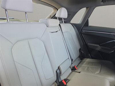 2020 Audi Q3 Premium Plus S line quattro   - Photo 17 - Lennox, CA 90304