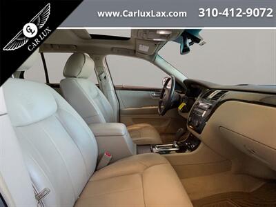 2011 Cadillac DTS Luxury Collection   - Photo 17 - Lennox, CA 90304