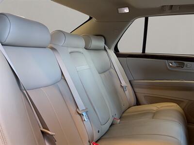 2011 Cadillac DTS Luxury Collection   - Photo 18 - Lennox, CA 90304