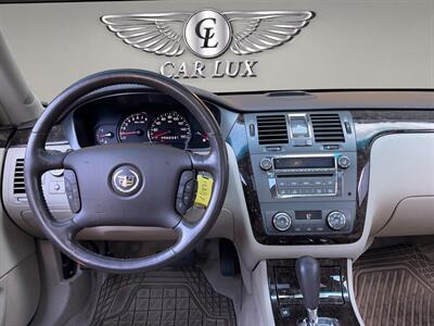 2011 Cadillac DTS Luxury Collection   - Photo 14 - Lennox, CA 90304