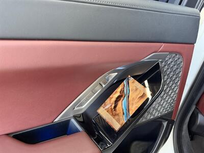2023 BMW i7 xDrive60 - Photo 20 - Lennox, CA 90304