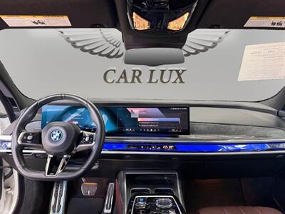 2023 BMW i7 xDrive60 - Photo 11 - Lennox, CA 90304