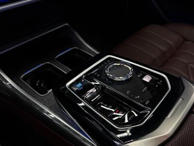 2023 BMW i7 xDrive60 - Photo 25 - Lennox, CA 90304
