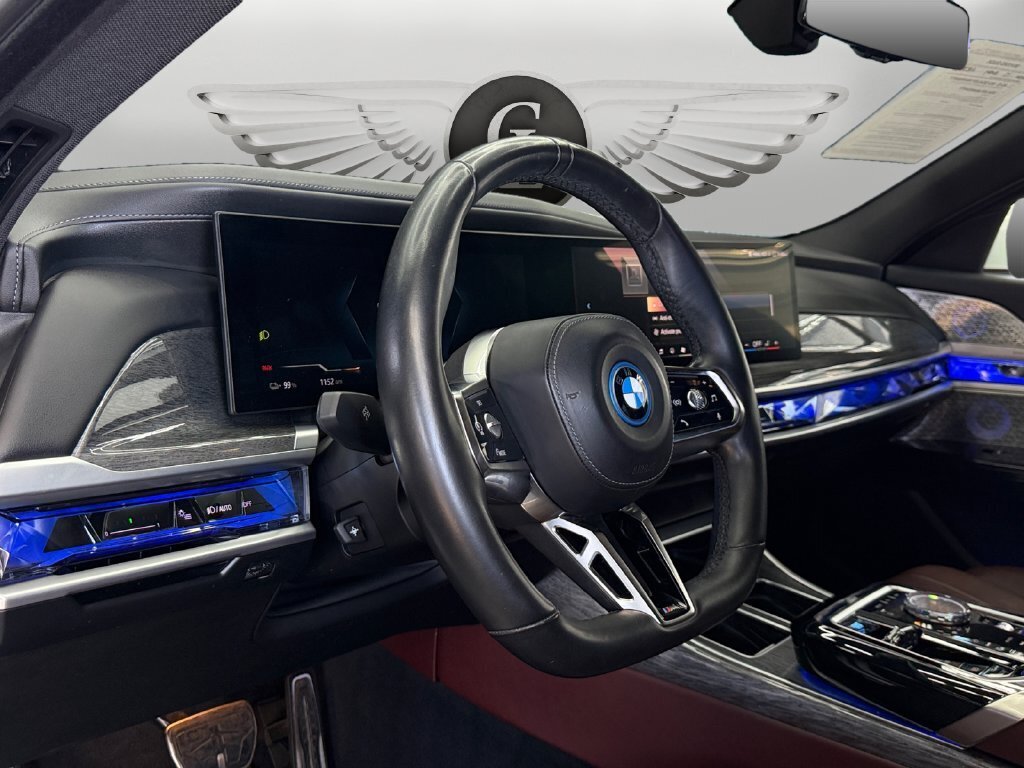2023 BMW i7 xDrive60 - Photo 17 - Lennox, CA 90304