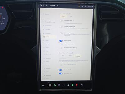 2016 Tesla Model X 90D   - Photo 23 - Lennox, CA 90304