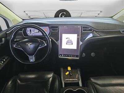 2016 Tesla Model X 90D   - Photo 10 - Lennox, CA 90304