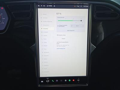 2016 Tesla Model X 90D   - Photo 21 - Lennox, CA 90304