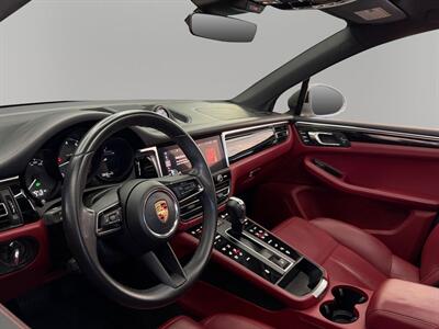 2023 Porsche Macan T - Photo 16 - Lennox, CA 90304