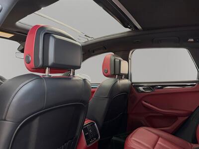 2023 Porsche Macan T - Photo 28 - Lennox, CA 90304