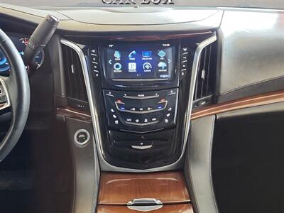 2016 Cadillac Escalade ESV Premium Collection   - Photo 15 - Lennox, CA 90304