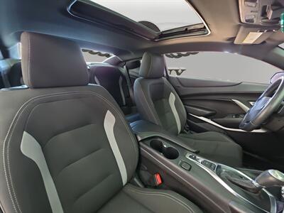 2018 Chevrolet Camaro SS 1SS   - Photo 17 - Lennox, CA 90304