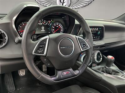 2018 Chevrolet Camaro SS 1SS   - Photo 10 - Lennox, CA 90304