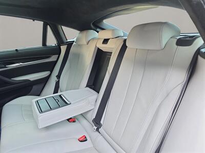 2018 BMW X6 M   - Photo 12 - Lennox, CA 90304