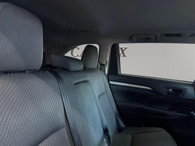 2019 Toyota Highlander LE - Photo 22 - Lennox, CA 90304