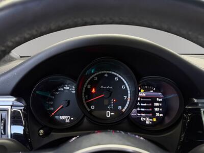 2018 Porsche Macan Turbo   - Photo 24 - Lennox, CA 90304