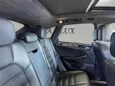 2018 Porsche Macan Turbo   - Photo 29 - Lennox, CA 90304
