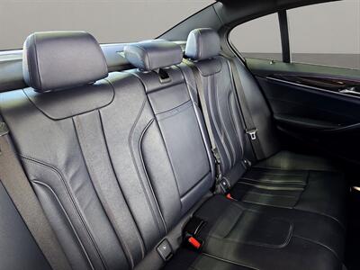 2018 BMW 540i   - Photo 16 - Lennox, CA 90304